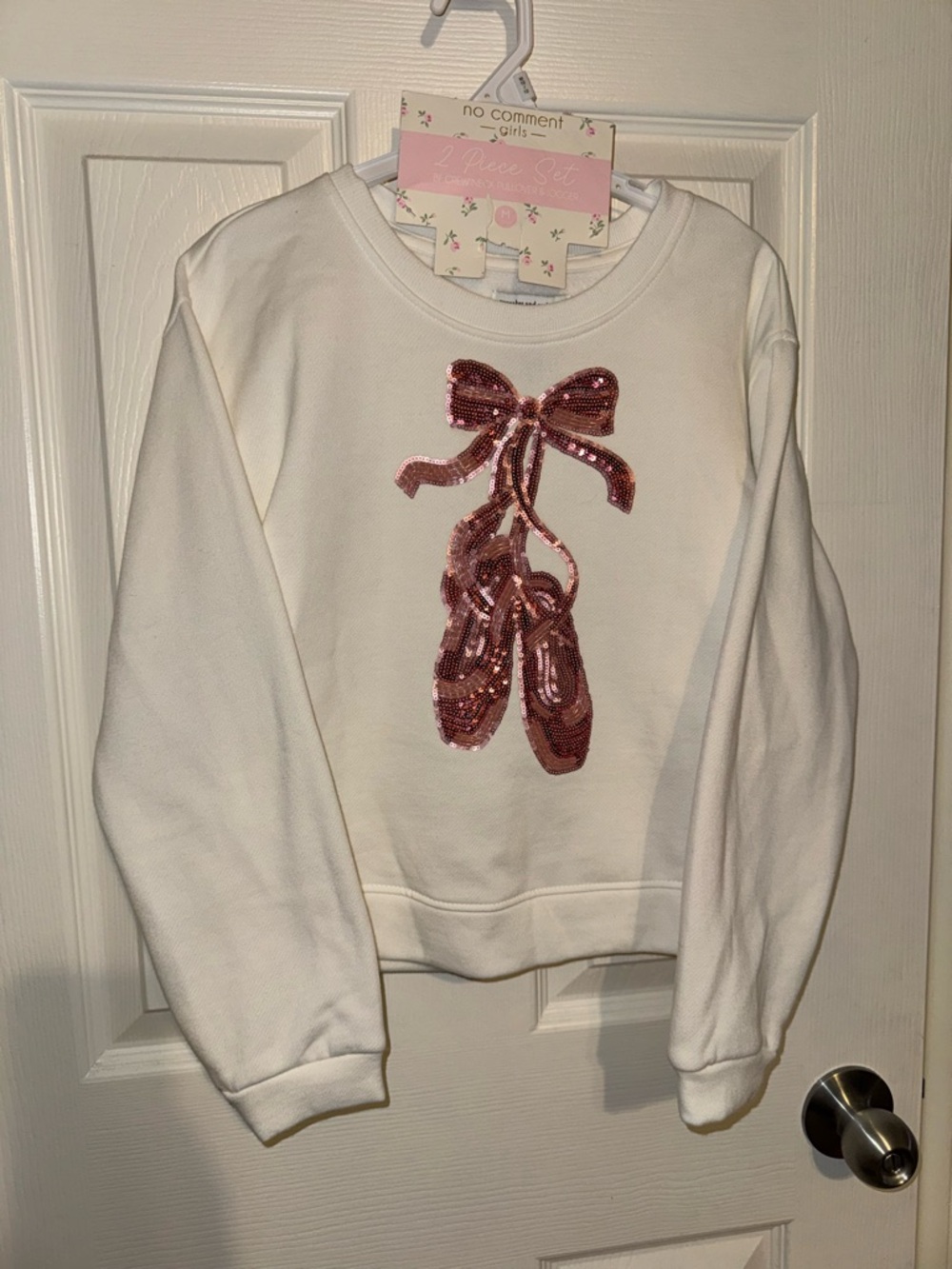 NWOT Girls 5 piece sweater skirt set.